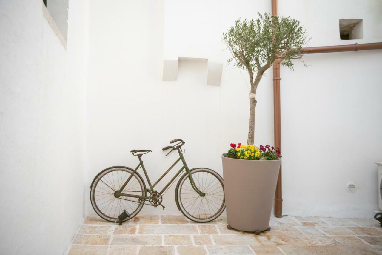 Relais L'Antico Pozzo Villa มาร์ตินาฟรังกา ภายนอก รูปภาพ
